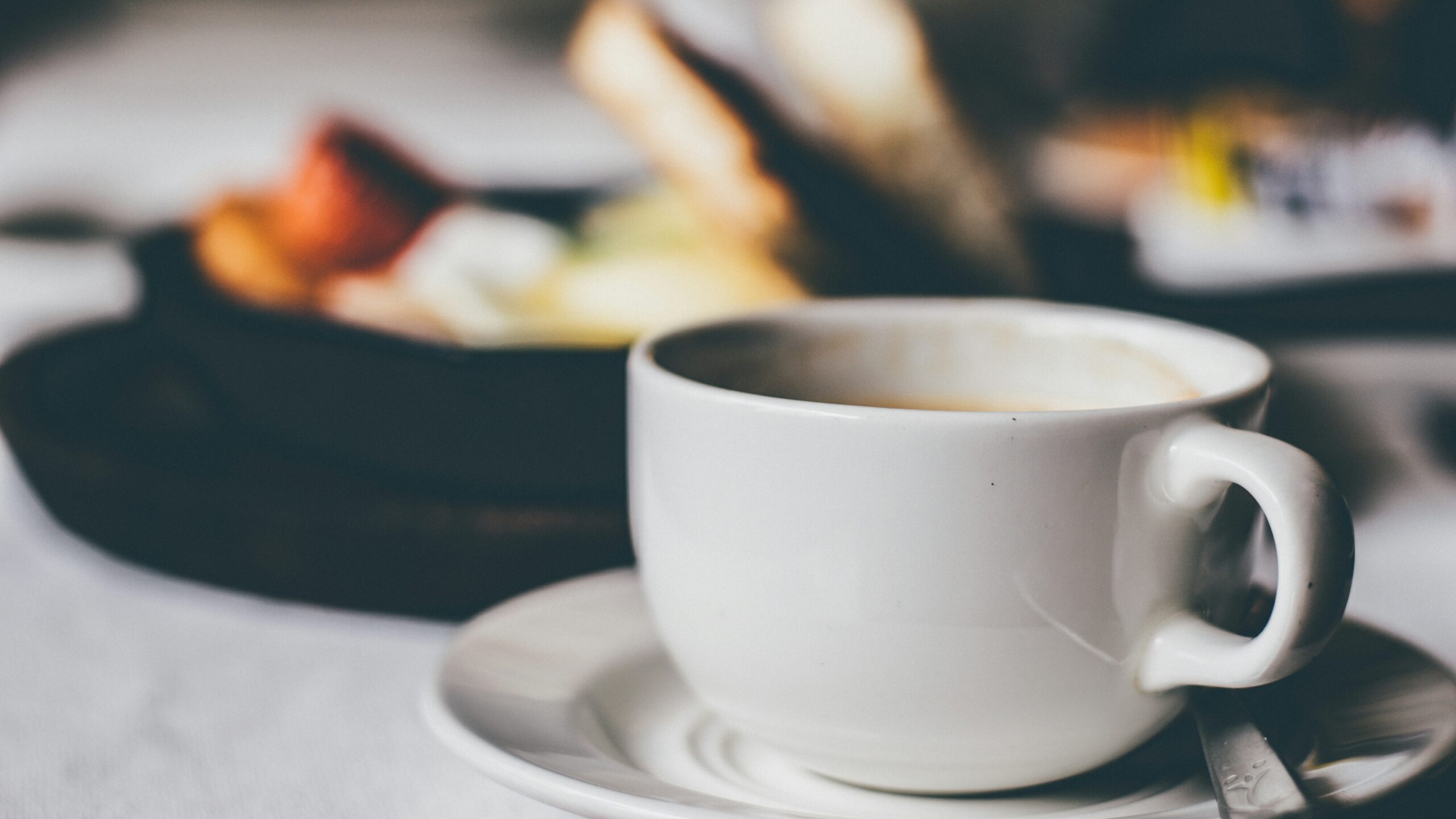 Fueling 1,000 patrons at the Strand Palace Hotel in London with coffee vending machines